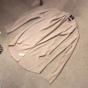 🎉REDUCED🎉 EXPRESS Cardigan